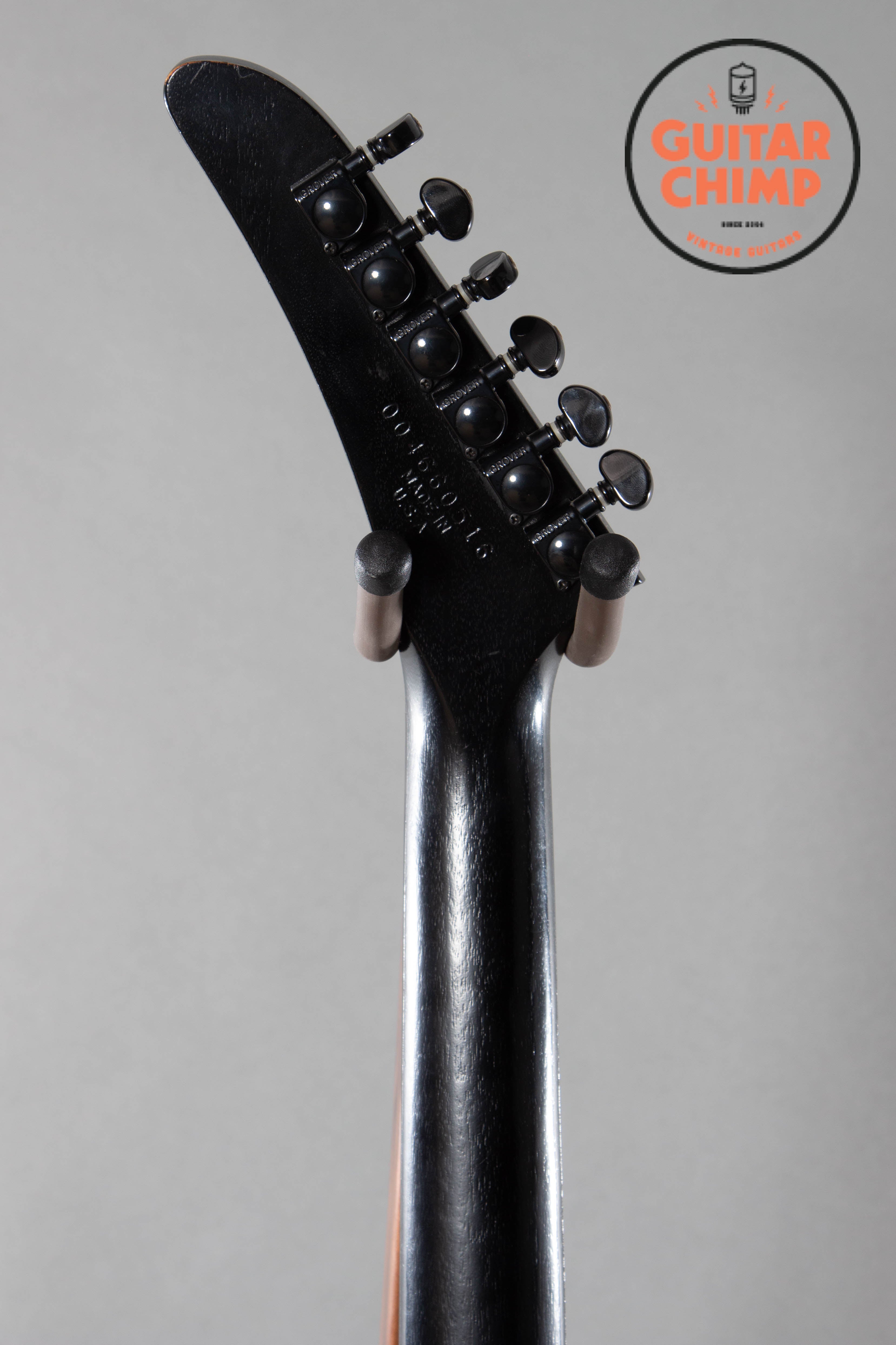 新品登場    年製 ブラック II エレキギター