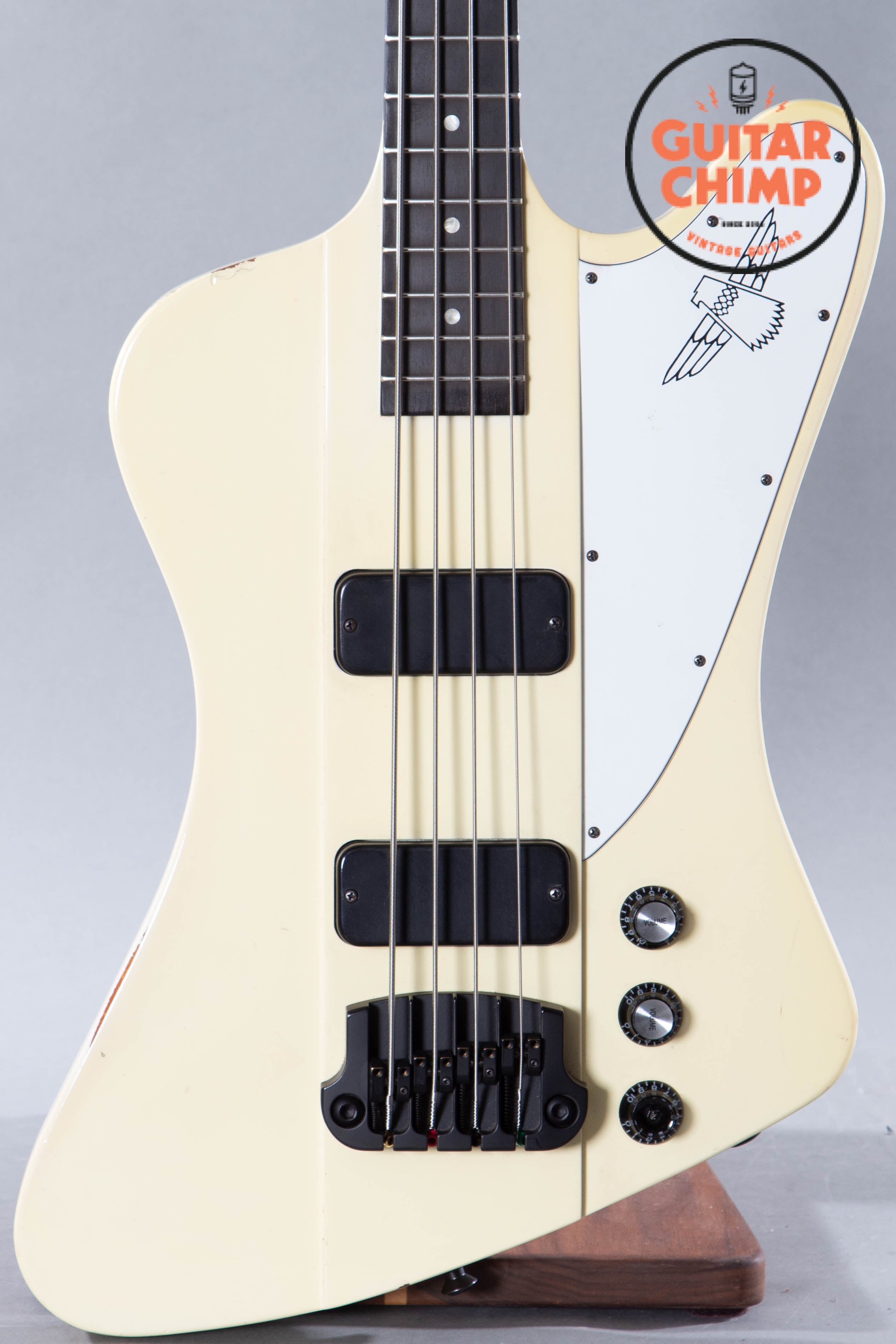 Bass White Color Instrument Gibson Thunderbird Bass White