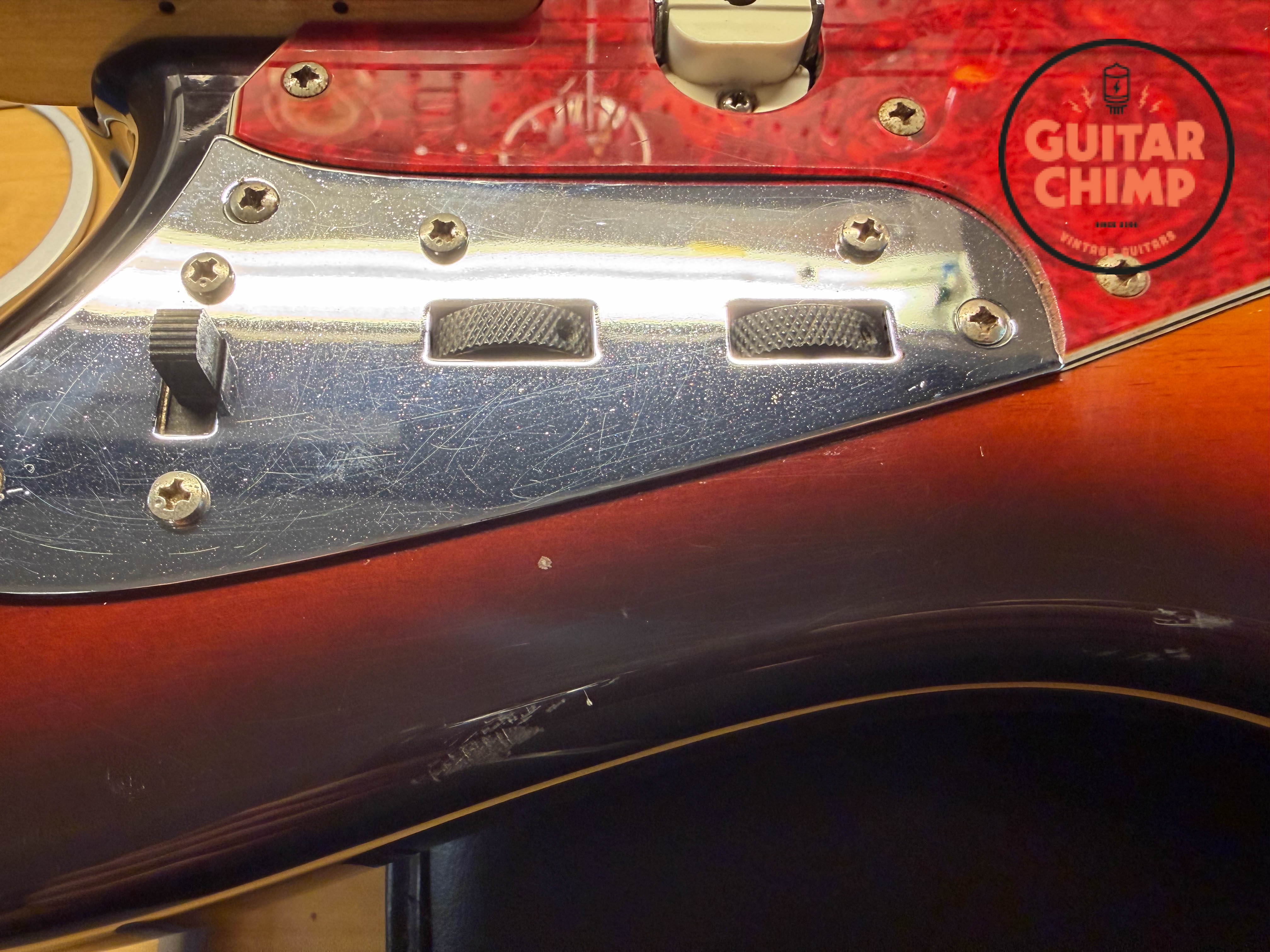 Fender Japan Jaguar JG66-85 CIJ 日本製 1997 Fender Japan CIJ JG66-85 '62 Reissue Jaguar 3-Tone Sunburst w