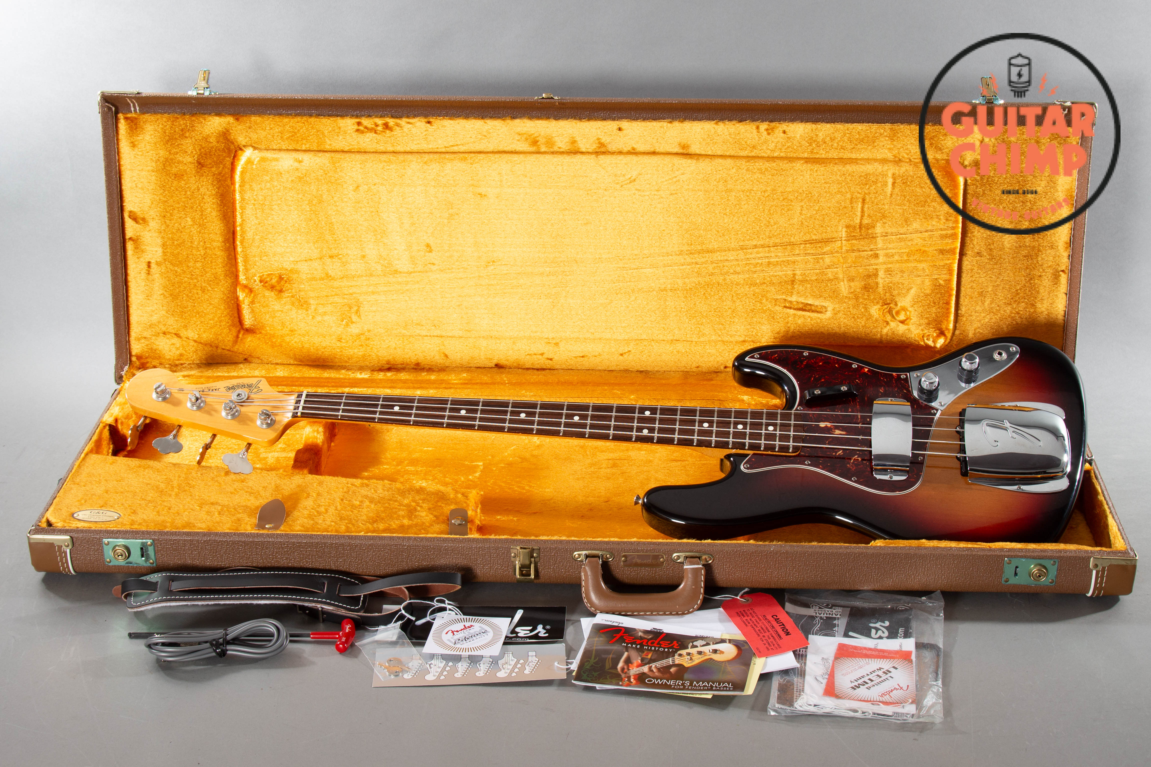 2009 Fender American Vintage '62 AVRI Jazz Bass 3Tone Sunburst