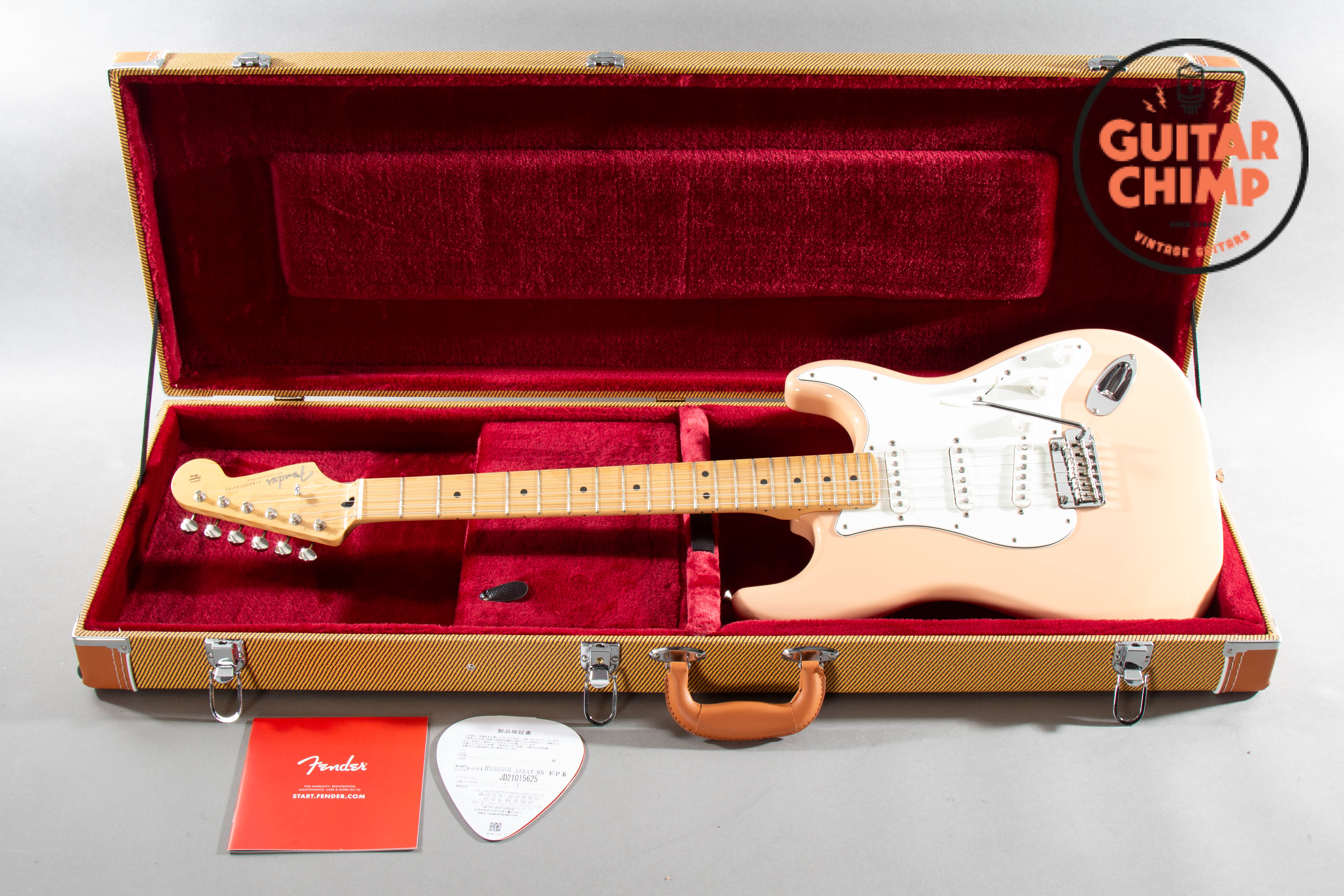ギター Fender Stratocaster Kurt Cobain's Fender Stratocaster (MIJ, Red) | Ground Guitar
