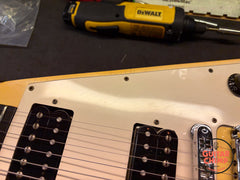 1997 Gibson Flying V ’67 Reissue Classic White Aged Ebony 496R 500T w/ OHSC