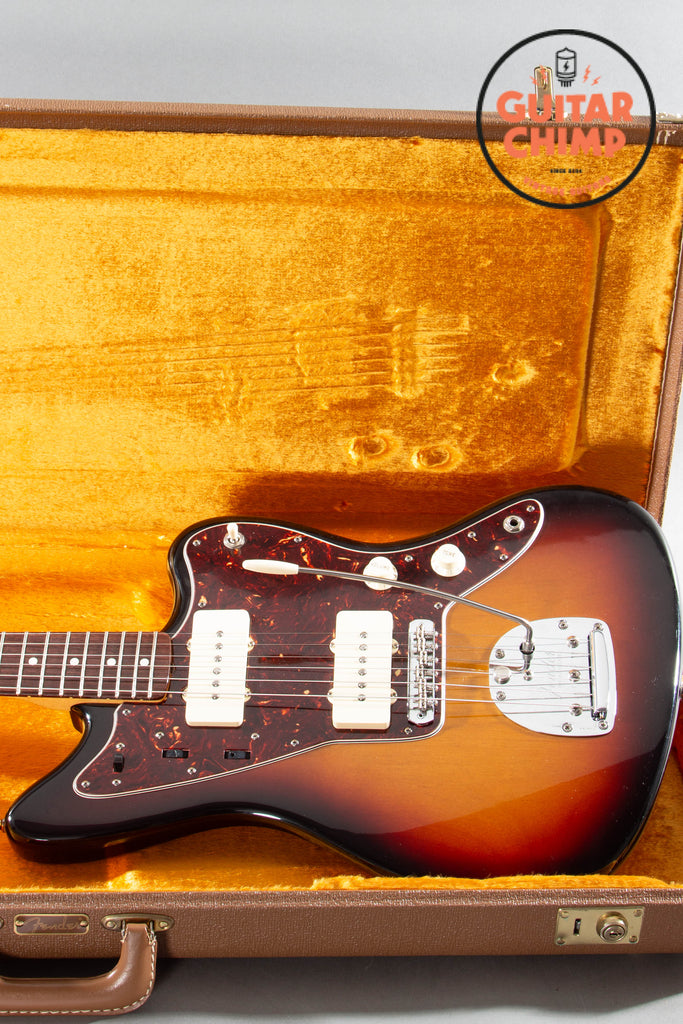 2008 Fender American Vintage ’62 AVRI Jazzmaster 3-Tone Sunburst Nitro w/ OHSC