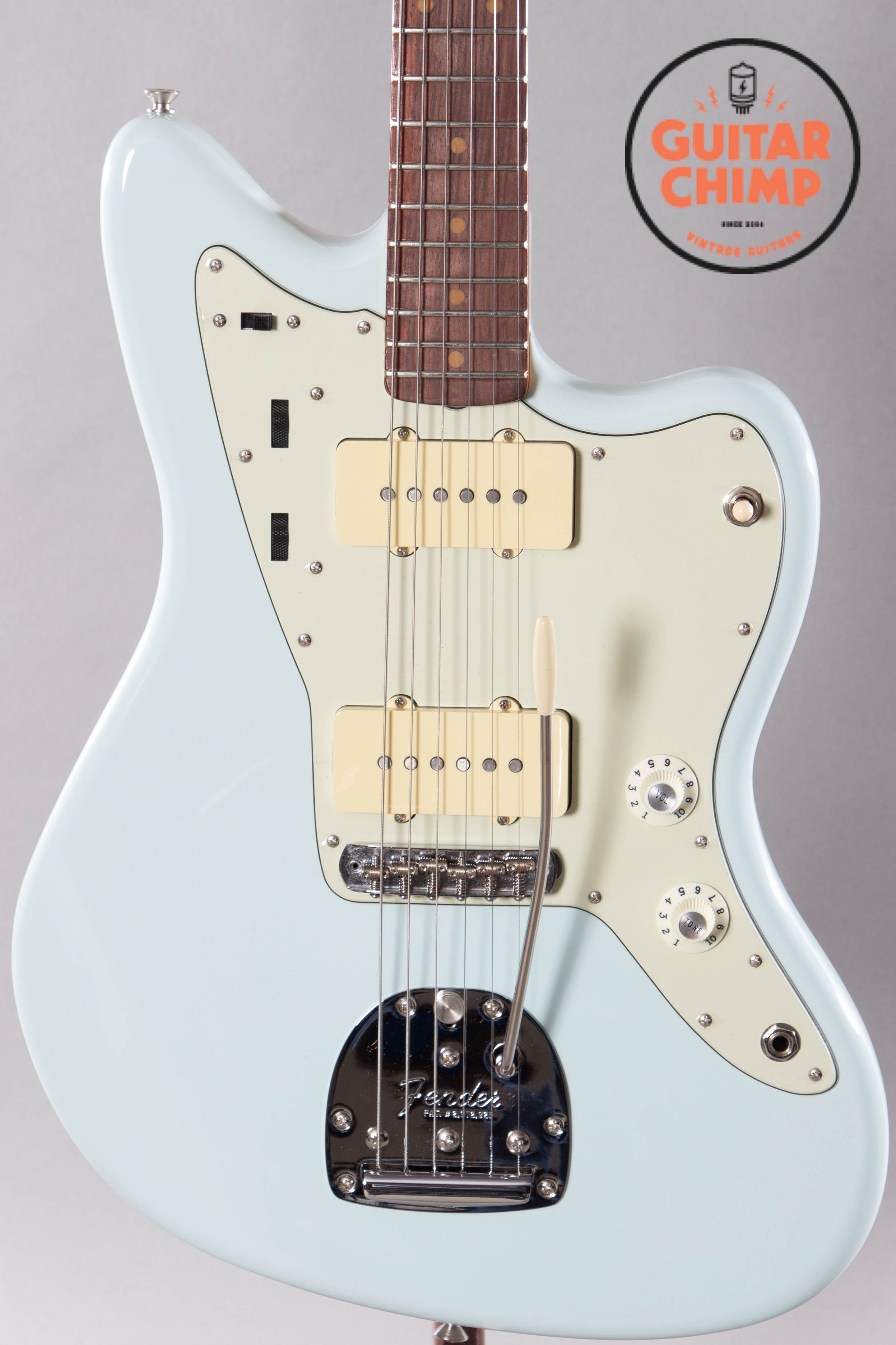 2024 Fender Limited Edition ’62 American Vintage “Think Skin” Jazzmaster  Sonic Blue