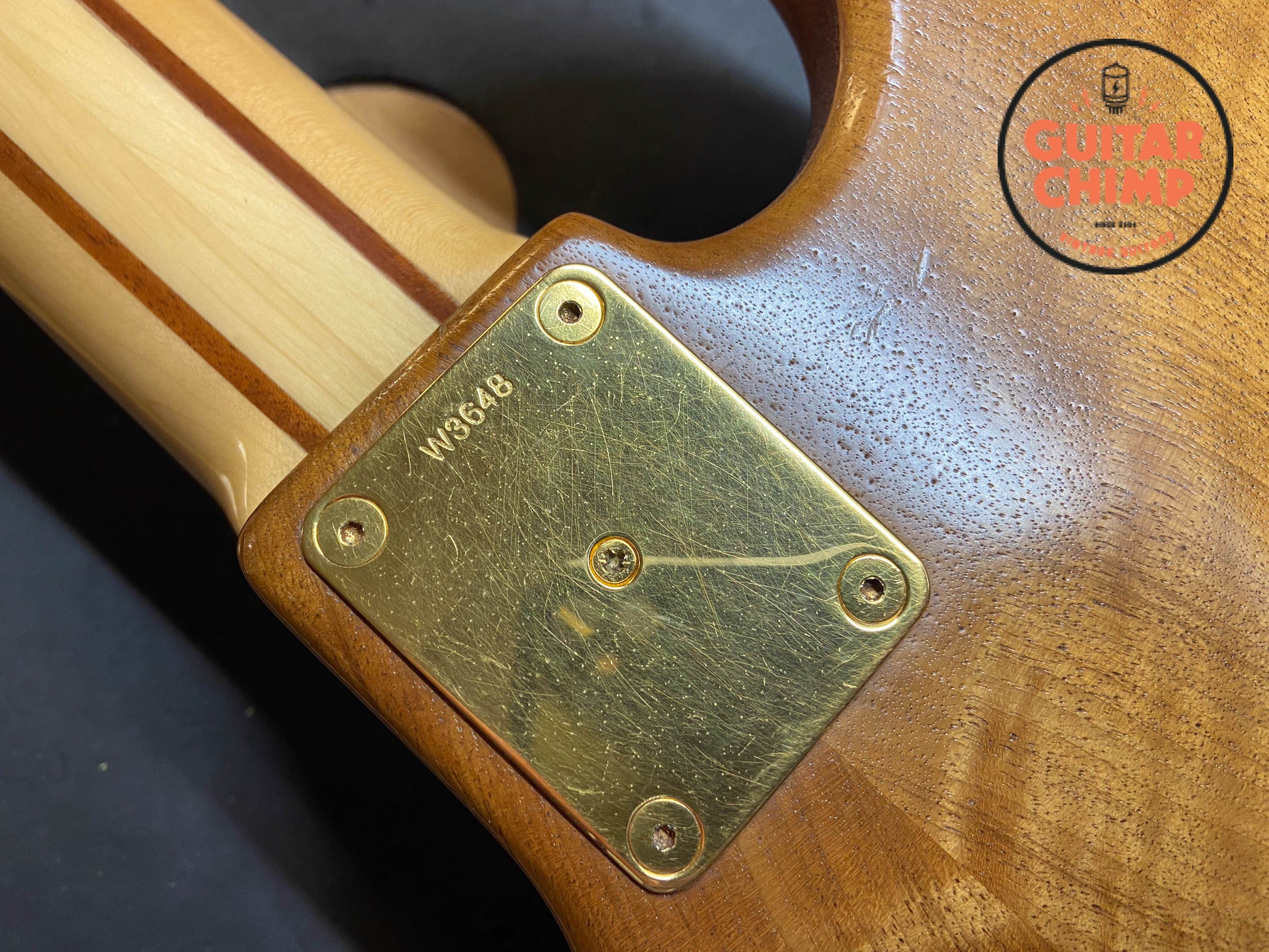 1992 Wal Mk2 5-String Fretless Walnut Facings | Guitar Chimp