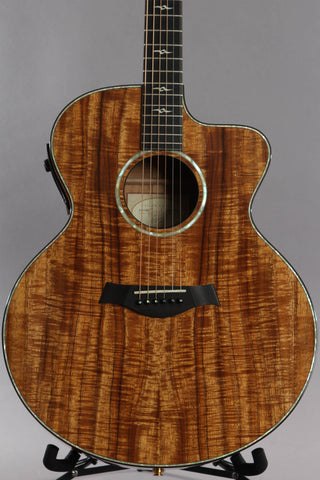 2002 Taylor Jumbo Custom Koa Acoustic Guitar