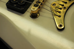 1982 Gibson Flying V V2 White Electric Guitar -RARE-