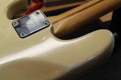 1974 Fender P Bass Fretless Olympic White Maple Fingerboard
