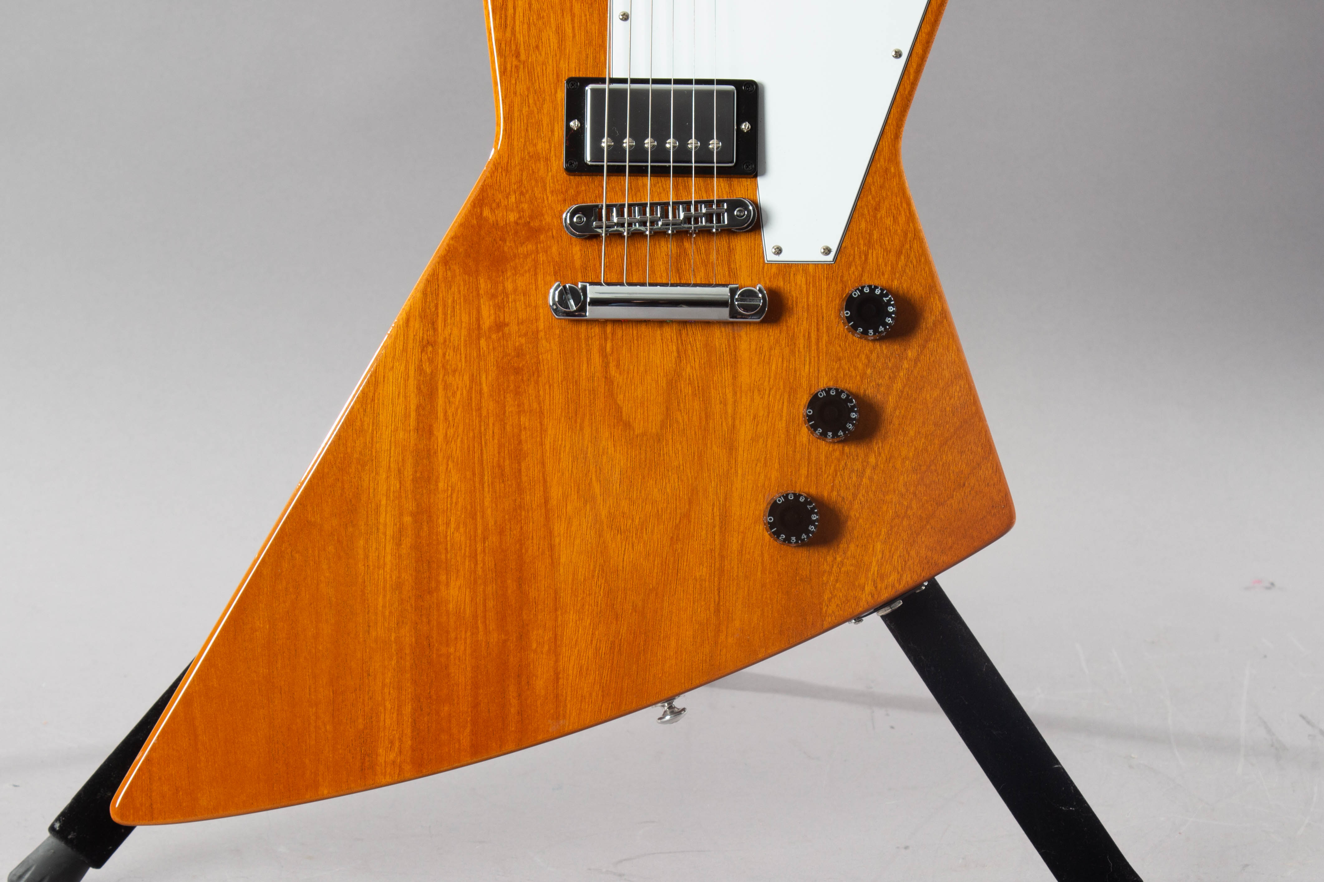 2019 Gibson Explorer Antique Natural