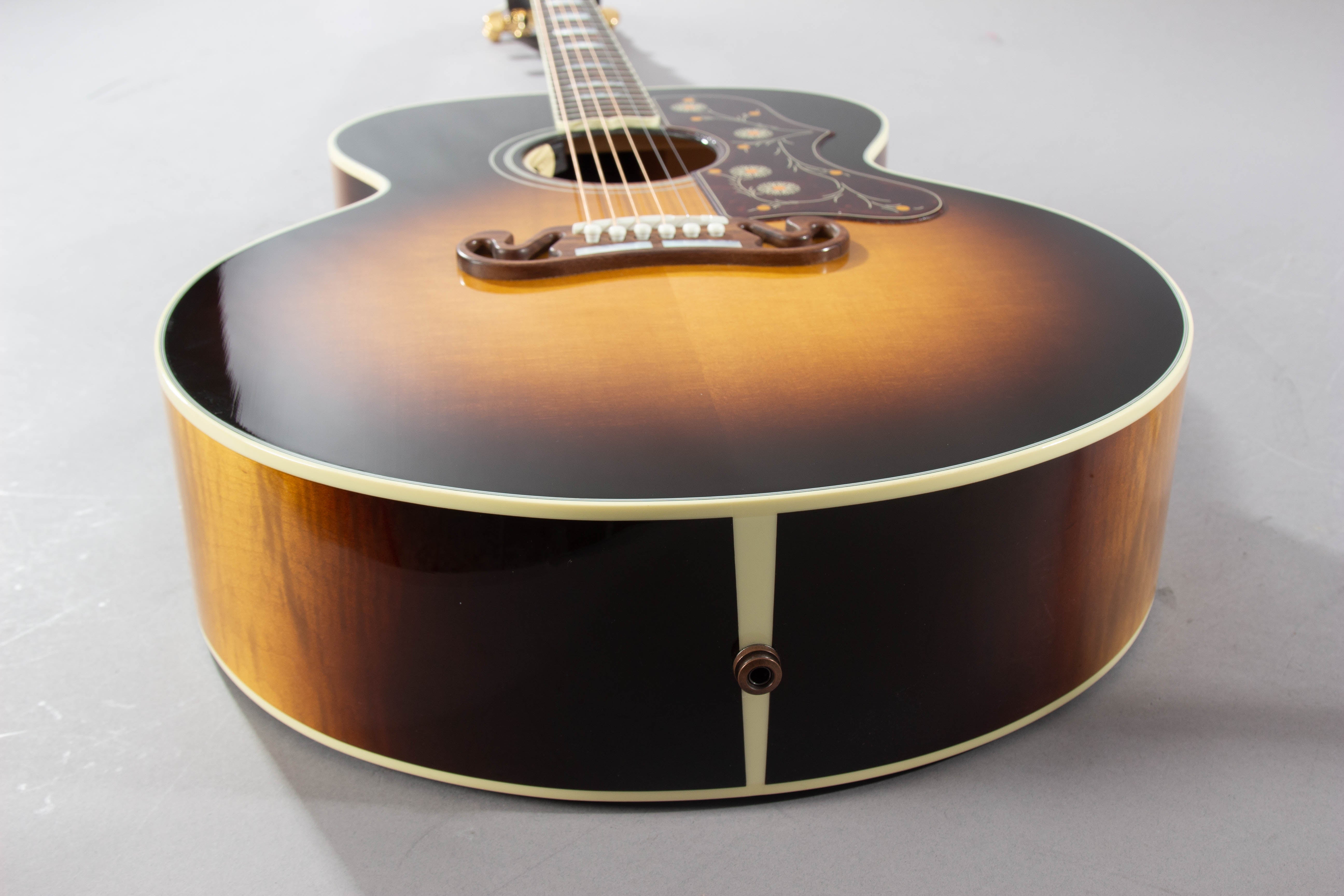 2013 Gibson SJ-200 Standard Vintage Sunburst | Guitar Chimp