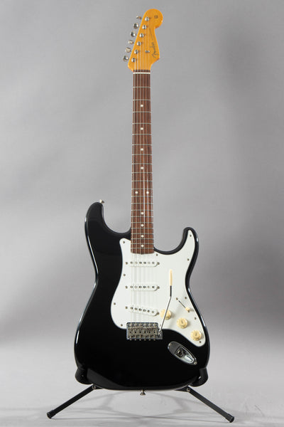 1994 Fender Japan MIJ '62 Stratocaster Black | Guitar Chimp