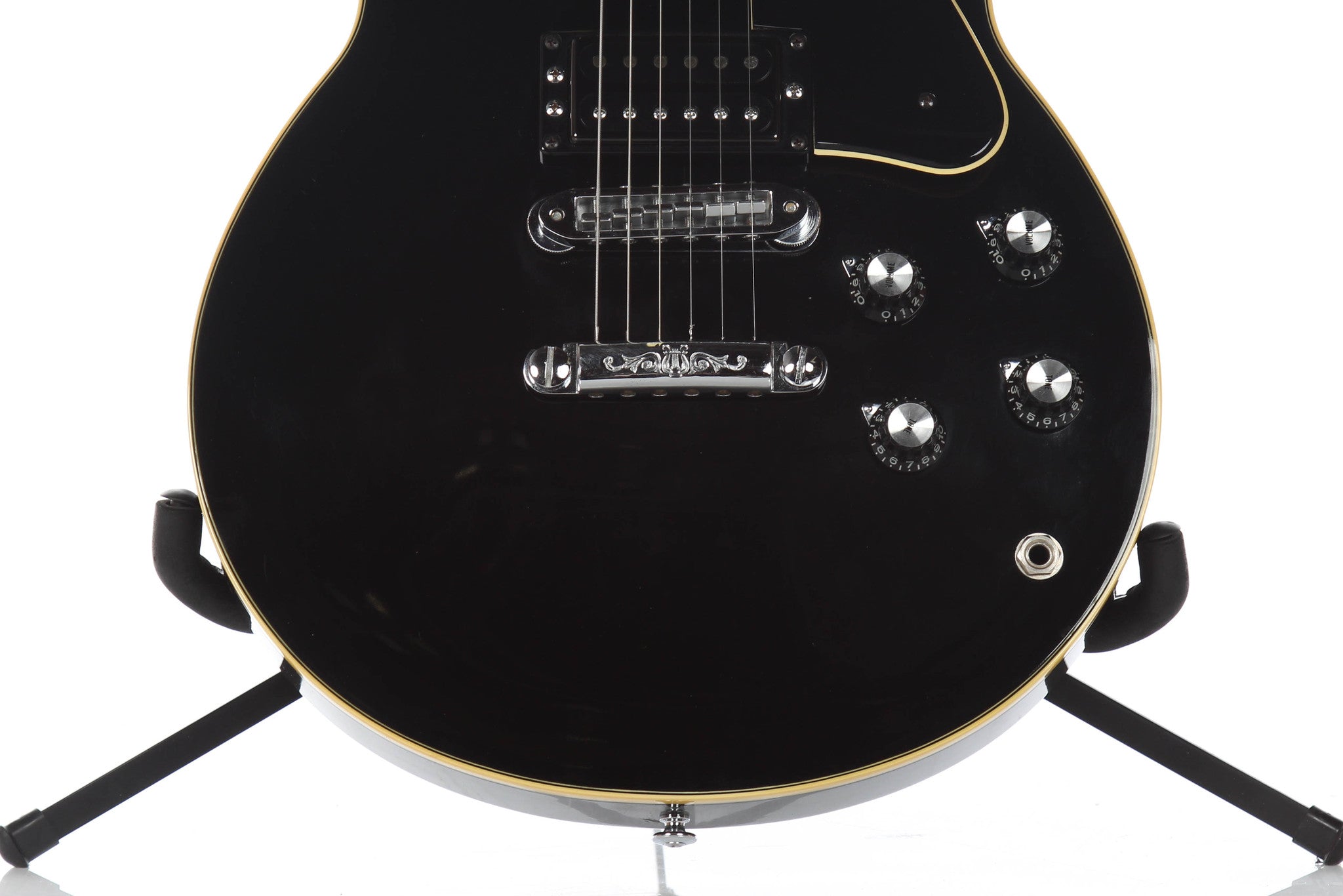 1976 Yamaha SG 1500 Black | Guitar Chimp