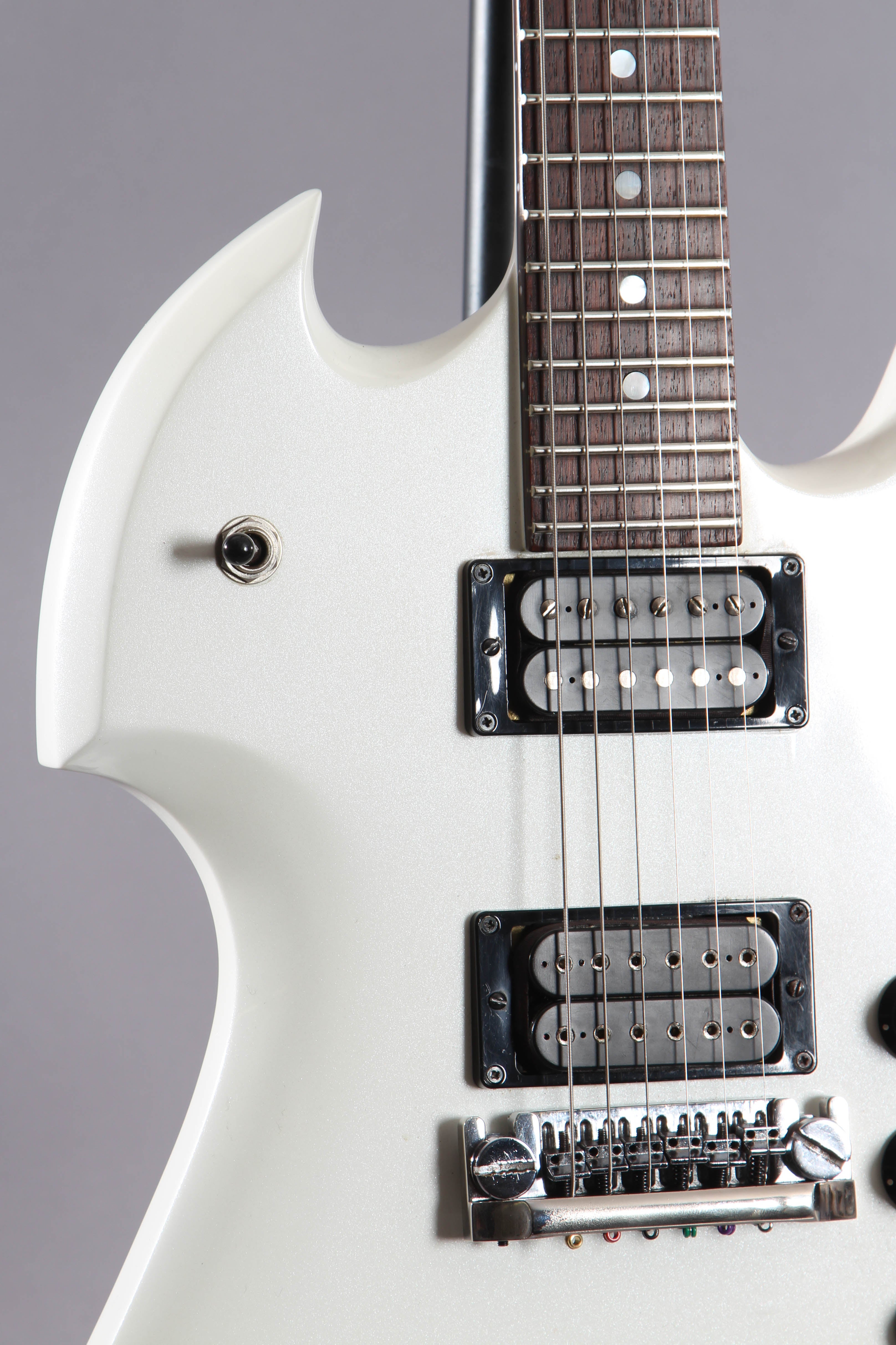 1986 BC Rich Mockingbird Pearl White Guitar Chimp