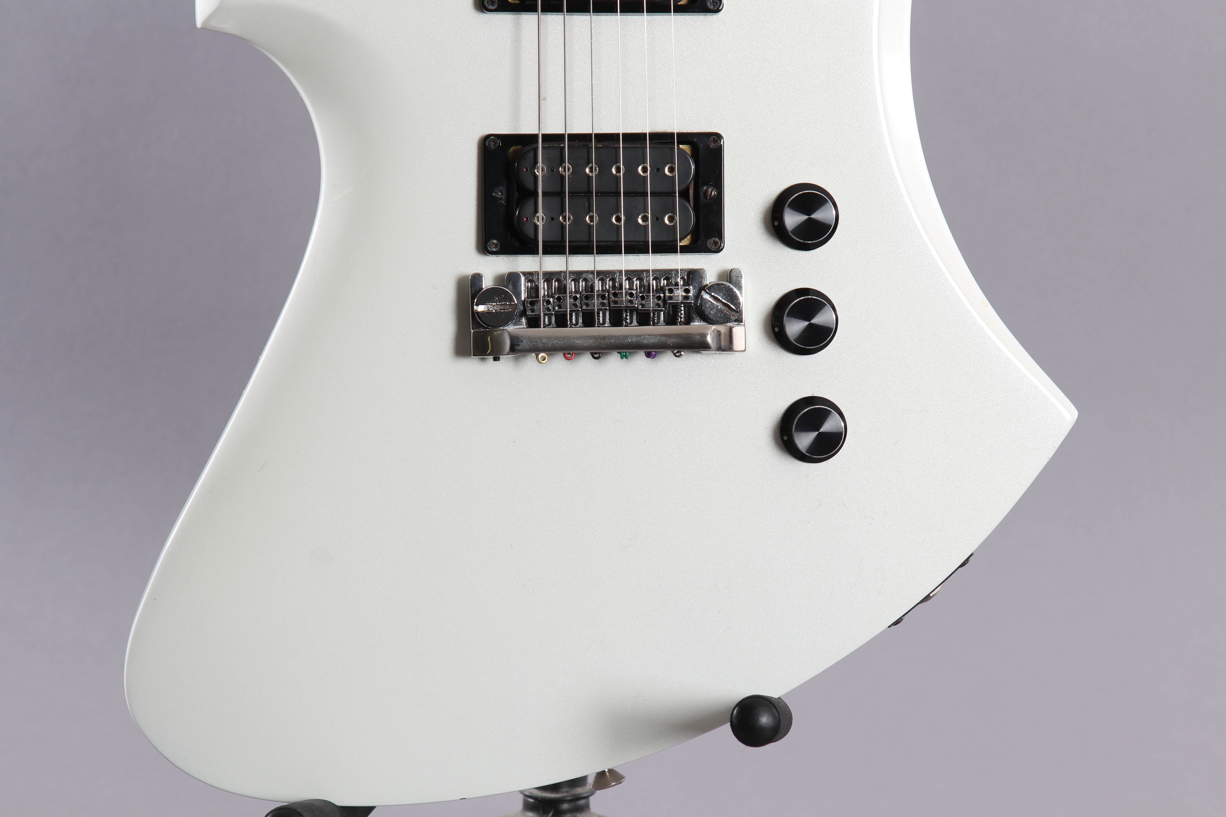 1986 BC Rich Mockingbird Pearl White Guitar Chimp