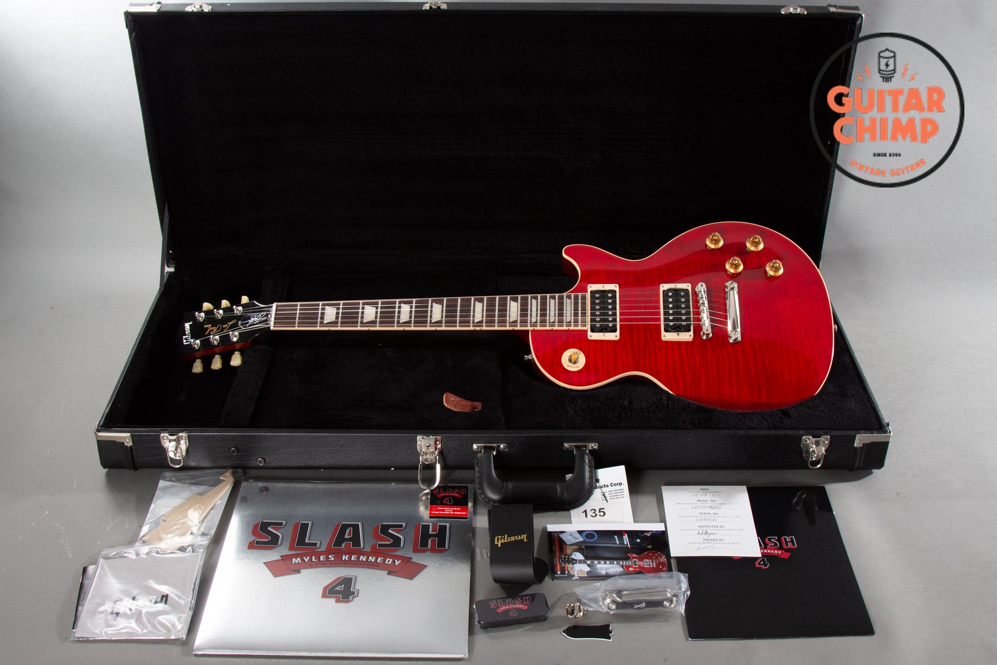 Slash's Guitars  Live, studio and Signature Les Paul