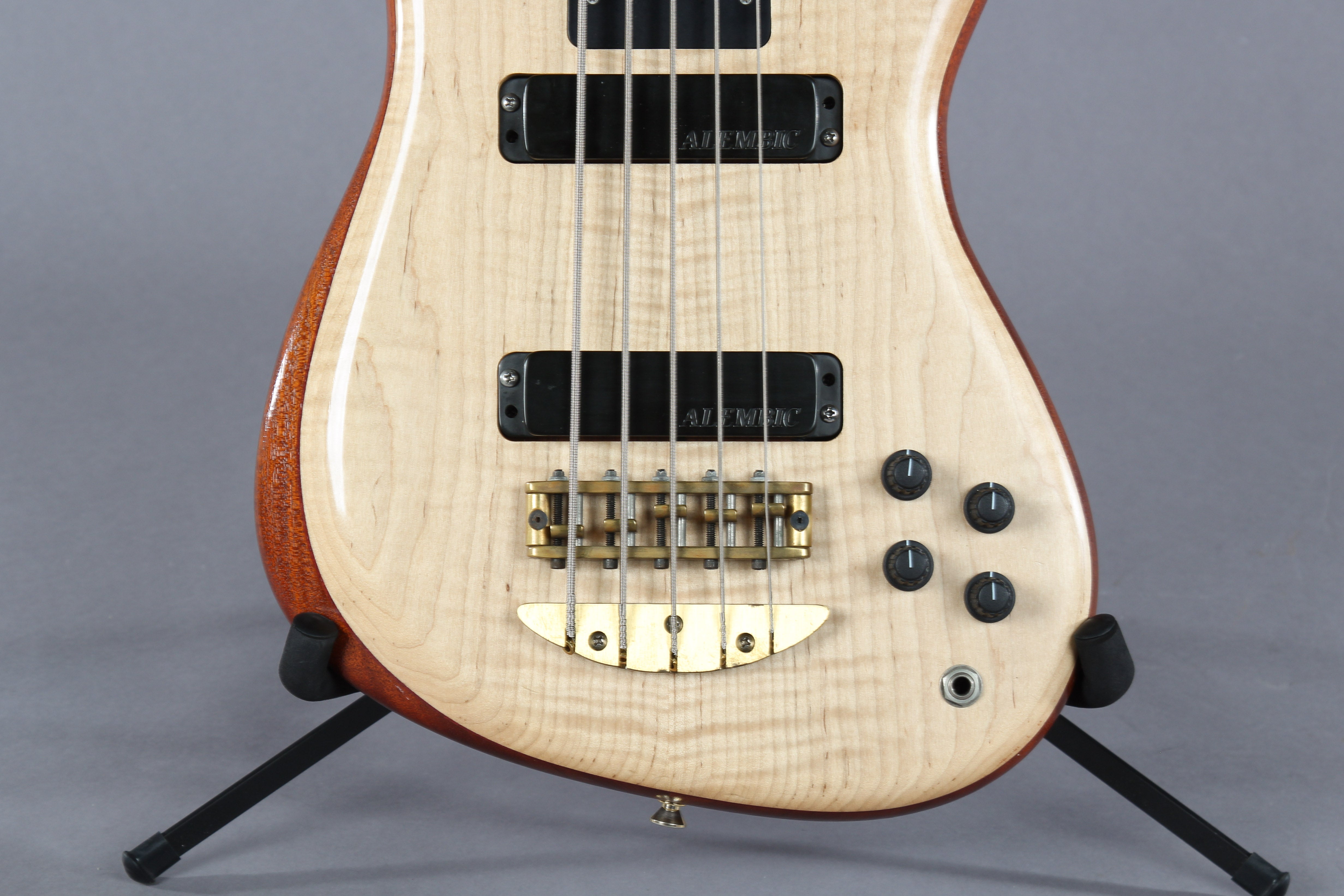 Alembic Instruments Alembic Bass
