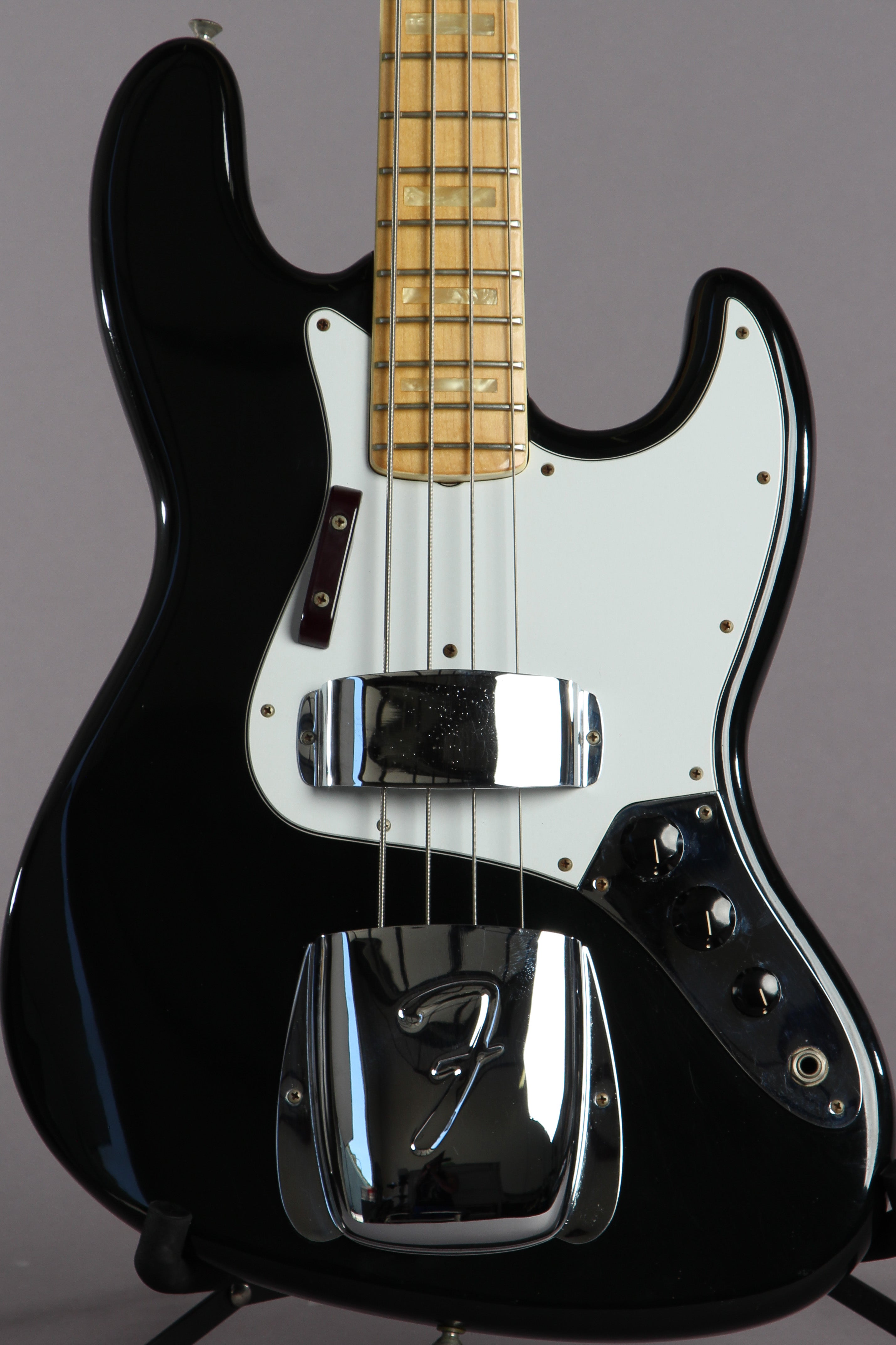 1975 Fender Jazz Bass Black